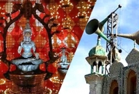 দুর্গা পূজার মণ্ডপে বেজে উঠলো আজানের সুর!