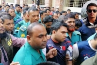 আবরারের ম'রদে'হ সিঁড়িতে রেখে বার্সার ম্যাচ দেখেন খু'নিরা!