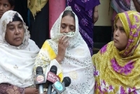 'ওরা আমার রান্না করা শেষ রুটি-মাংসও খেতে দেয়নি আবরারকে'