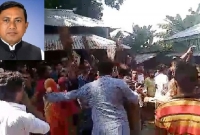 ভিপি নুরকে পেটানো সেই উপজেলা চেয়ারম্যানকে জুতা ও ডিম মারল বিক্ষুব্ধ জনতা
