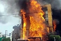 ভারতে অভিজাত হোটেলে বিধ্বংসী অগ্নিকাণ্ড