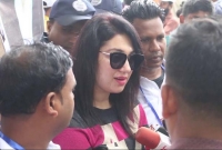 অপু বিশ্বাসের ভিডিও ভাইরাল, পক্ষে-বিপক্ষে নানা মন্তব্য