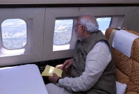 পাকিস্তান অনুমতি না পেয়ে ঘূর্ণিঝড় মোকাবেলা করে দীর্ঘ পথ পাড়ি দিচ্ছে মোদির বিমান