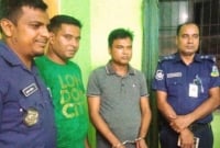 বিয়ে করাটাই তার পেশা, ৬০ নম্বর বিয়ে করেই ধ'রা খেলেন আবু বক্কর