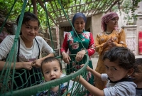 চীনে আটক মুসলিম পুরুষদের স্ত্রীদের যৌ'নদাসী করা হচ্ছে!