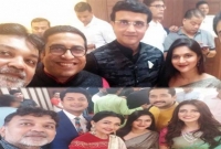 সৌরভ গাঙ্গুলীসহ এক ঝাঁক তারকার সাথে মিথিলা