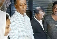  ই'য়াবা সেবনকালে নারীসহ যুবলীগ নেতা আটক