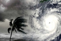 কিছুটা দুর্বল হলেও খুলনা উপকূলে তান্ডবলীলা শুরু করেছে বুলবুল