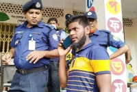 ট্রেন দুর্ঘটনা দেখতে এসে পেলেন চাচা-চাচির লাশ