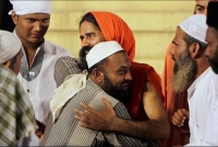 আমার পরিবারের কারও বার্থ সার্টিফিকেট নেই, অবিচার হলে মুসলিমদের পাশে দাঁড়াব : রামদেব