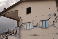 ইন্দোনেশিয়ায় শক্তিশালী ৭.১ মাত্রার ভূমিকম্প