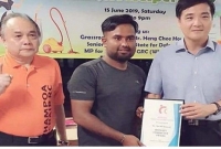 বাংলাদেশি রাজীবকে স্যালুট জানালেন সিঙ্গাপুরের পুলিশ   