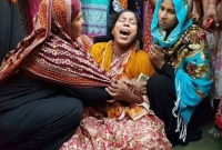 আনন্দ পরিণত হয় বিষাদে, মুহুর্তেই ঝরে গেল ১০টি তাজা প্রাণ, শোকে স্তব্ধ পুরো গ্রাম