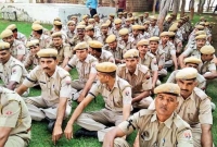 ভারতে মুসলমান পুলিশ সদস্যদের দাড়ি কামিয়ে ফেলার নির্দেশ!