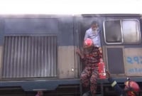 চট্টলা এক্সপ্রেসে আ'গুন, আধা ঘণ্টার চেষ্টায় আ'গুন নিয়ন্ত্রণে