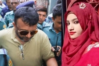 আর কোনো পুলিশ অফিসার মেয়েদের সঙ্গে এমন করার সাহস পাবে না : নুসরাতের মা