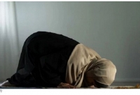 নামাজরত আবস্থায় মৃত্যুর কোলে ঢলে পড়লেন হোসনে আরা