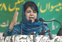 মুসলিমদের তাহলে কোনো দেশ নেই, প্রশ্ন মেহবুবা মুফতির