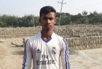 ঢাবিতে ভর্তির টাকা জোগাড় হয়নি তাই ইটভাটায় দিনমজুরি করছে পিতৃহীন অদম্য মেধাবী কাজল