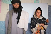 ডাক্তার বানানোর স্বপ্ন, মেয়েদের নিয়ে প্রতিদিন ১২ কি.মি পাড়ি দেন বাবা