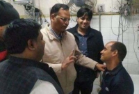 প্রাণের ঝুঁ'কি নিয়ে আ'গুনে ঝাঁ'পিয়ে ১১ জনকে উ'দ্ধা'র করে 'হিরো' এই যুবক!