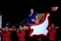 মঞ্চে সালমান ও ক্যাটরিনা, হর্ষধ্বনি আর উচ্ছ্বাসে কাঁপছে গোটা স্টেডিয়াম