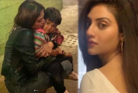 বেলুন বিক্রি করছিল, রাস্তার মাঝে ছোট্ট শিশুকে জড়িয়ে ধরলেন নুসরাত