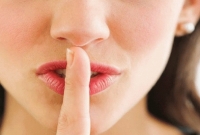 সুখী হতে চান? তবে এই ৪টি কথা কাউকে বলবেন না!