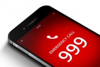 ৯৯৯ ফোন করে নিজের স'ম্ভ্রম রক্ষা করলেন অস্ট্রেলিয়ান নারী