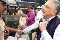 মুসলিমদের আন্দোলনে যোগ দেয়ায় গ্রেফতার হলেন হিন্দু ইতিহাসবিদ