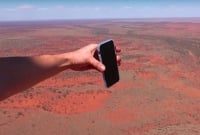 হেলিকপ্টার থেকে নোকিয়া ফোন ফেলে যে বিস্ম'য়কর তথ্য মিলল!