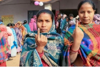 বিজেপিকে হ'টিয়ে ঝাড়খন্ডের মসনদে কংগ্রেস!