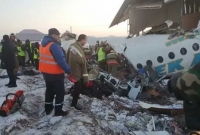 ১০০ আরোহীসহ দোতলা বাড়িতে আছড়ে পড়ল বিমান, নিহ'ত  ৭