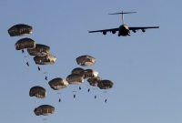 মার্কিন দূতাবাসে বি'ক্ষুব্ধ জনতার হা'মলার জের, কুয়েতে ৪০০০ সৈন্য পাঠাচ্ছে যুক্তরাষ্ট্র