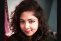 বর্ষবরণের রাতে ছাদে স্বামী-স্ত্রী মিলে ম'দ্যপান, অতঃপর স্ত্রীর রহ'স্যমৃ'ত্যু