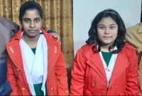 পিইসি পরীক্ষায় ৬০০ নম্বরের মধ্য ৬০০ পেয়ে রেকর্ড গড়লেন দুই ছাত্রী! পিইসি পরীক্ষায় ৬০০ নম্বরের মধ্য ৬০০ পেয়ে রেকর্ড গড়লেন দুই ছাত্রী!