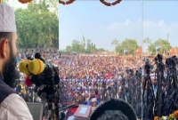 আজহারীর মাহফিলে যৌতুক না নেয়ার শপথ নিলেন এক লাখ যুবক 