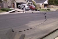 উত্তে'জনার মাঝেই শ'ক্তিশালী ভূমিকম্পে কেঁ'পে উঠলো যুক্তরাষ্ট্র