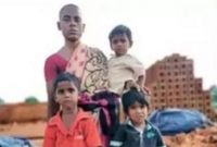 মাথার চুল বিক্রি করে সন্তানদের মুখে খাবার তুলে দিলেন মা!