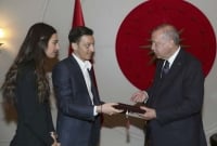 ২০১৯ সালের সেরা মুসলিম ব্যক্তিত্ব নির্বাচিত এরদোগান ও মেসুত ওজিল