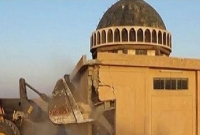 বোলডেজার দিয়ে উইঘুর মুসলিমদের মসজিদ ভা'ঙছে চীন