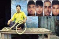 চার ধ'র্ষকের ফাঁ'সির টাকায় যা করবেন জল্লা'দ পবন