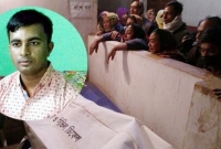 বাসরঘরের ফুল কিনতে গিয়ে সড়ক দু'র্ঘট'না'য় বরের মৃ'ত্যু! বাসরঘরের ফুল কিনতে গিয়ে সড়ক দু'র্ঘট'না'য় বরের মৃ'ত্যু!