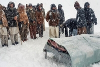 কাশ্মীরে ভ'য়াব'হ তুষারধ'সের মধ্যেই জানা'জা