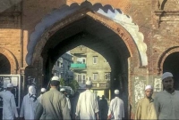 ভারতে খুলে দেওয়া হলো ১৭০ বছর পুরানো মসজিদের দরজা