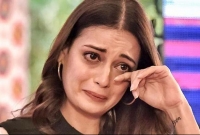 অঝোরে কাঁদলেন দিয়া মির্জা