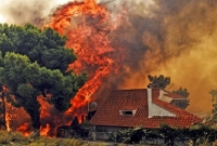 দ্রু'ত ছ'ড়িয়ে অস্ট্রেলিয়ার রাজধানীতে দা'বা'নলের হা'না, জ'রুরি অবস্থা জারি