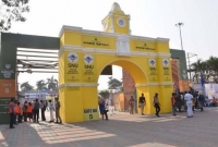 কলকাতার বইমেলায় গিয়ে পাসপোর্ট, লক্ষাধিক টাকাসহ ব্যাগ খোয়ালেন বাংলাদেশি খাইরুল