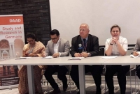 উচ্চশিক্ষায় আরও বেশি বাংলাদেশি ছাত্র নিতে চায় জার্মানি