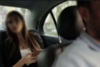 মাঝ রাস্তায় গাড়ি থামিয়ে যাত্রীকে পুলিশে দিলেন উবার চালক